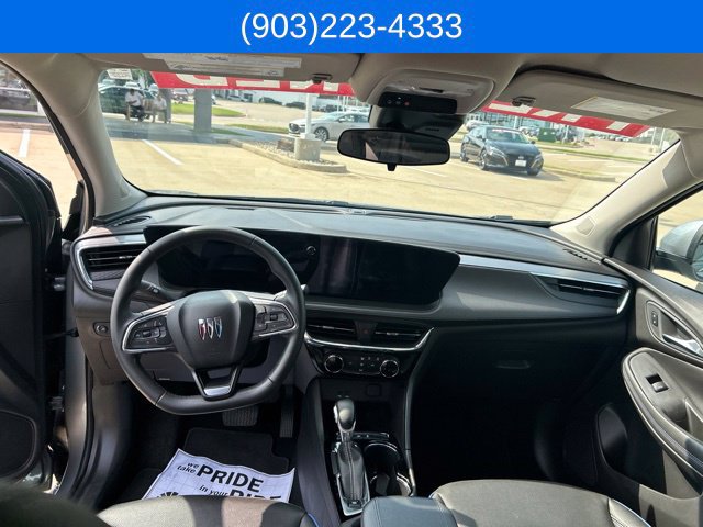 Used 2025 Buick Encore GX Sport Touring FWD image 37
