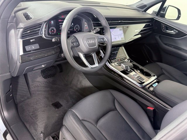 Certified 2023 Audi Q7 2.0T Premium Plus w/ Premium Plus Package AWD/4WD image 11