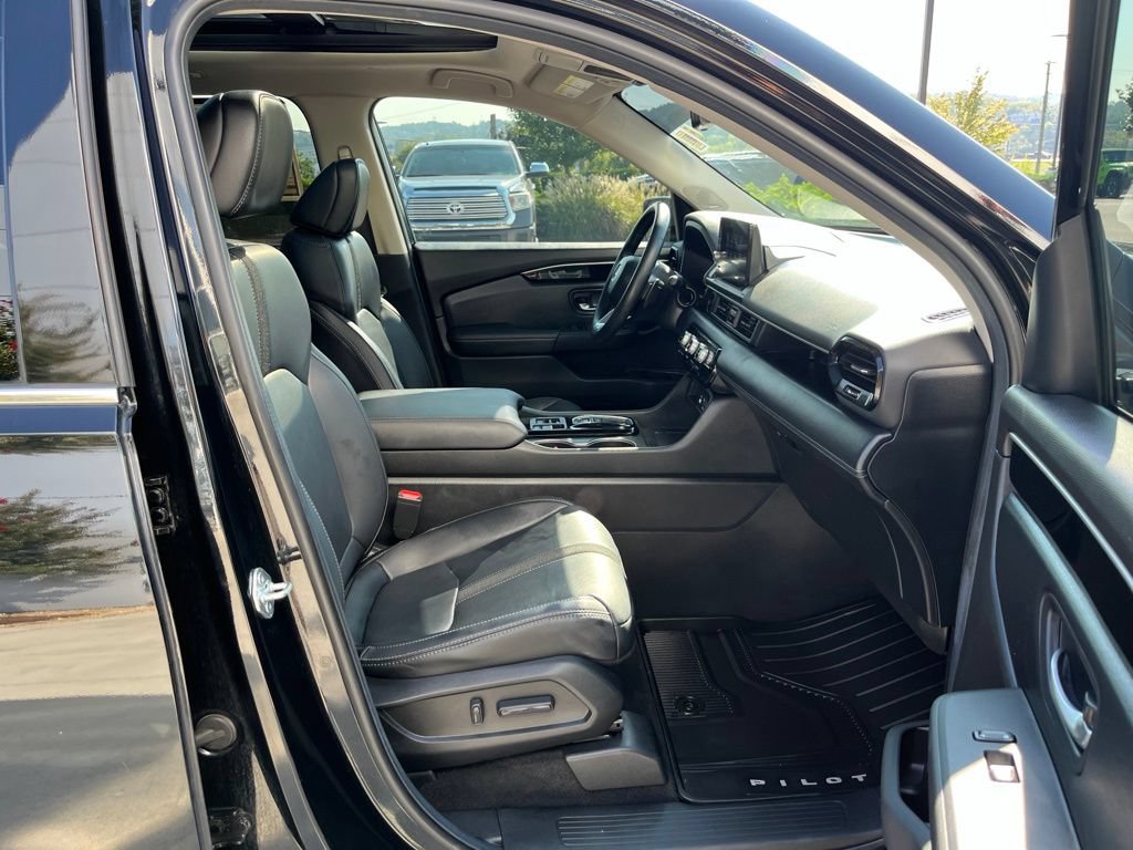 Used 2024 Honda Pilot Touring image 27