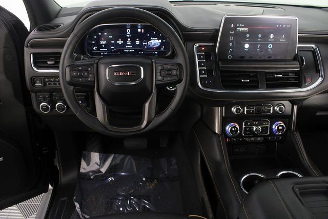 Used 2023 GMC Yukon AT4 w/ Technology Package image 13