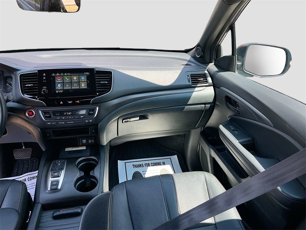 Used 2023 Honda Passport TrailSport image 24