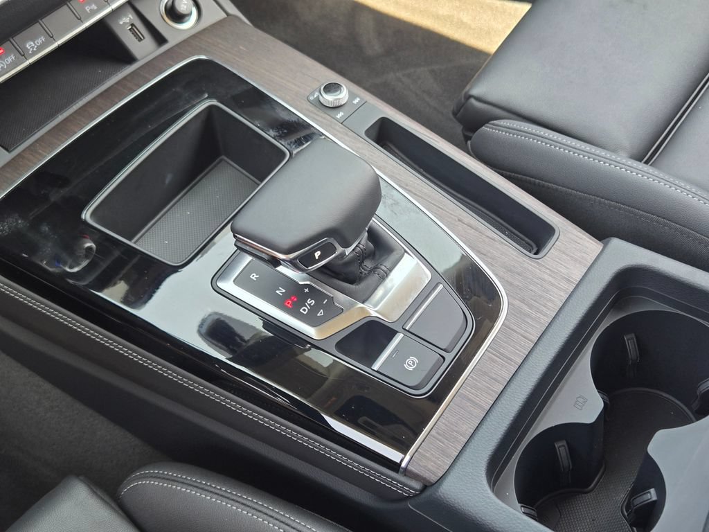 Certified 2024 Audi Q5 2.0T Premium Plus AWD/4WD image 28