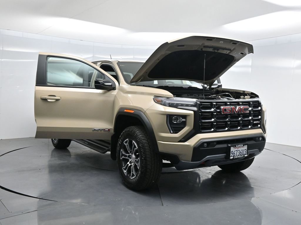 Used 2023 GMC Canyon AT4 w/ AT4 Premium Package AWD/4WD image 48