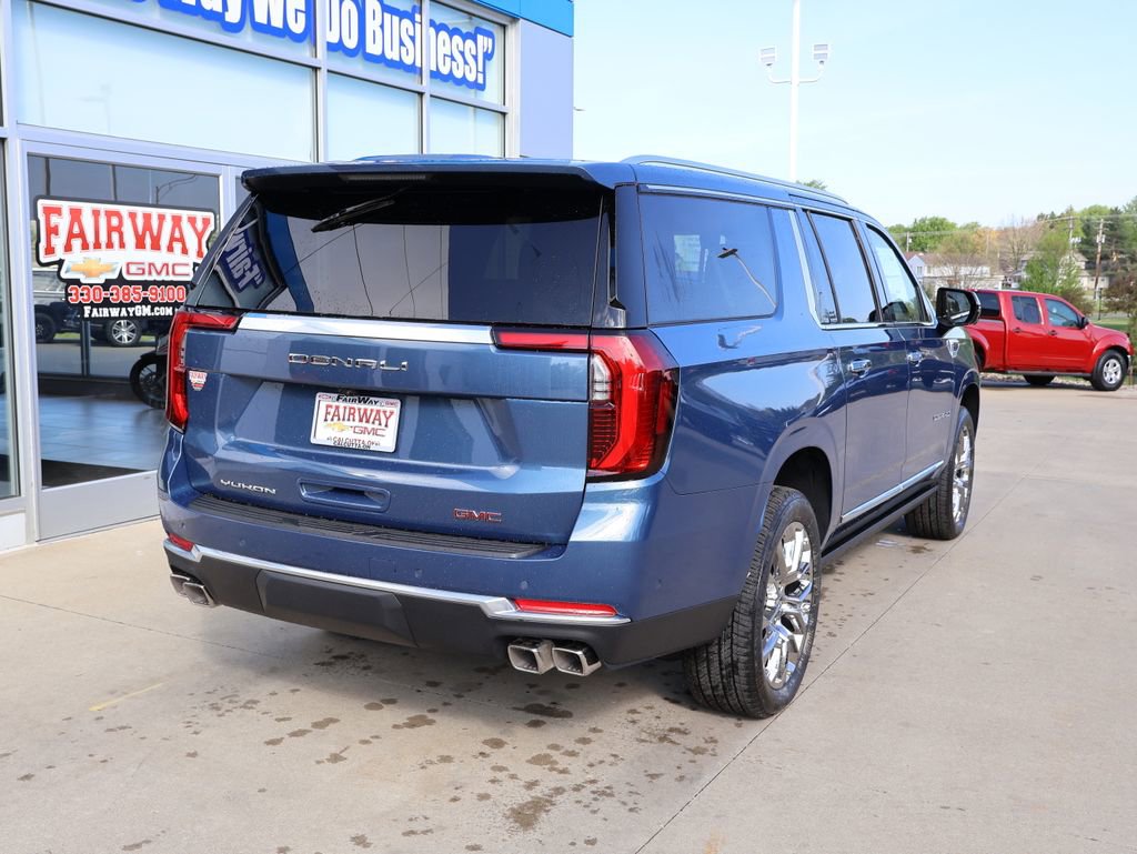 New 2026 GMC Yukon XL Denali AWD/4WD image 3