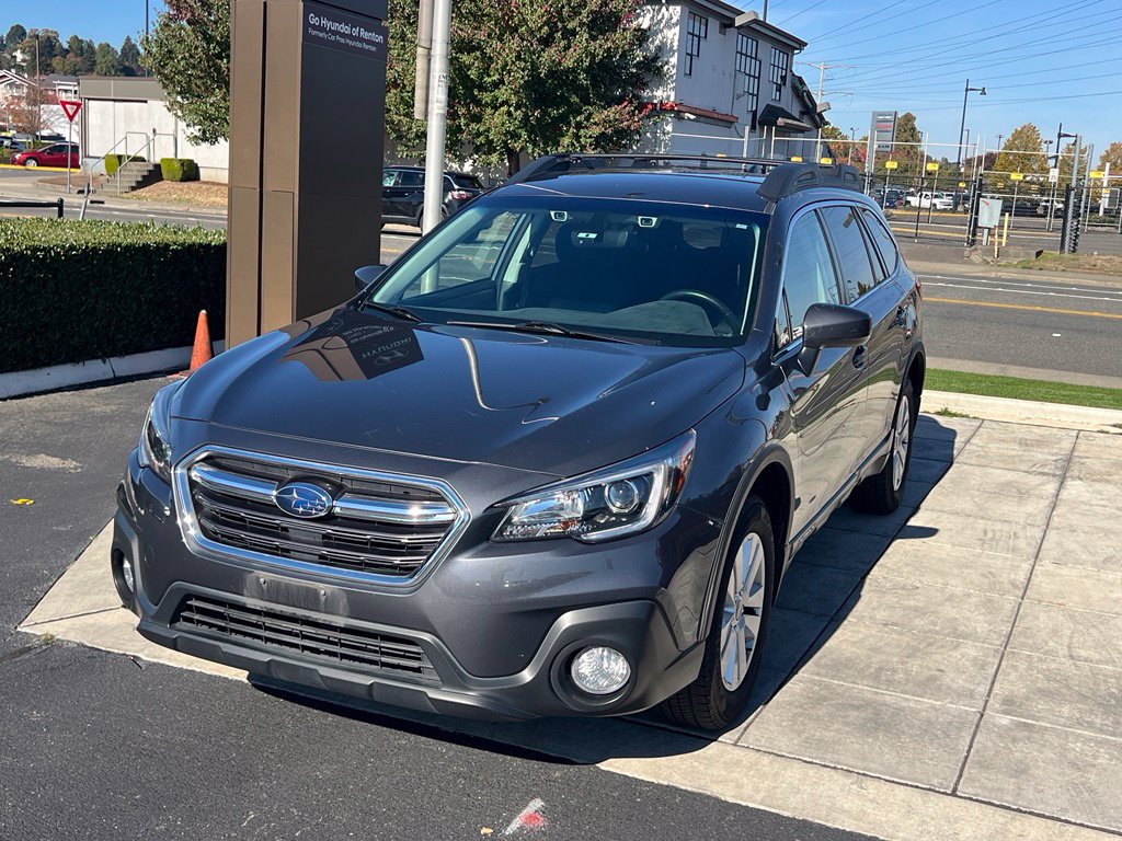 Used 2019 Subaru Outback 2.5i Premium w/ Protection Package #1 AWD/4WD image 3