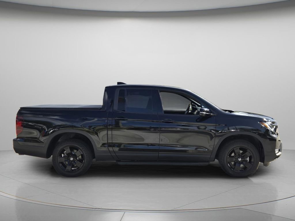 Used 2024 Honda Ridgeline Black Edition image 3