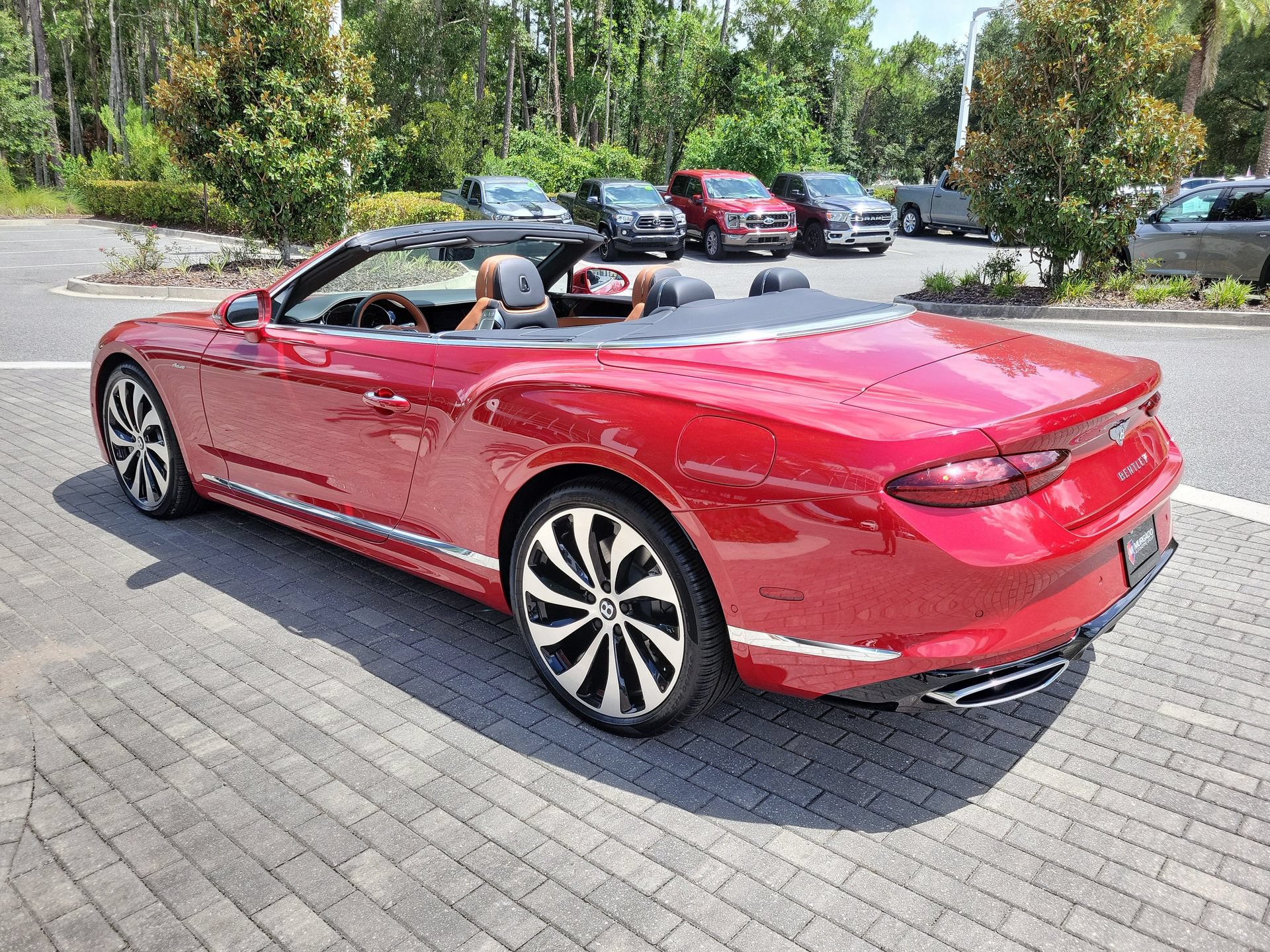 New 2026 Bentley Continental GTC AWD/4WD image 8
