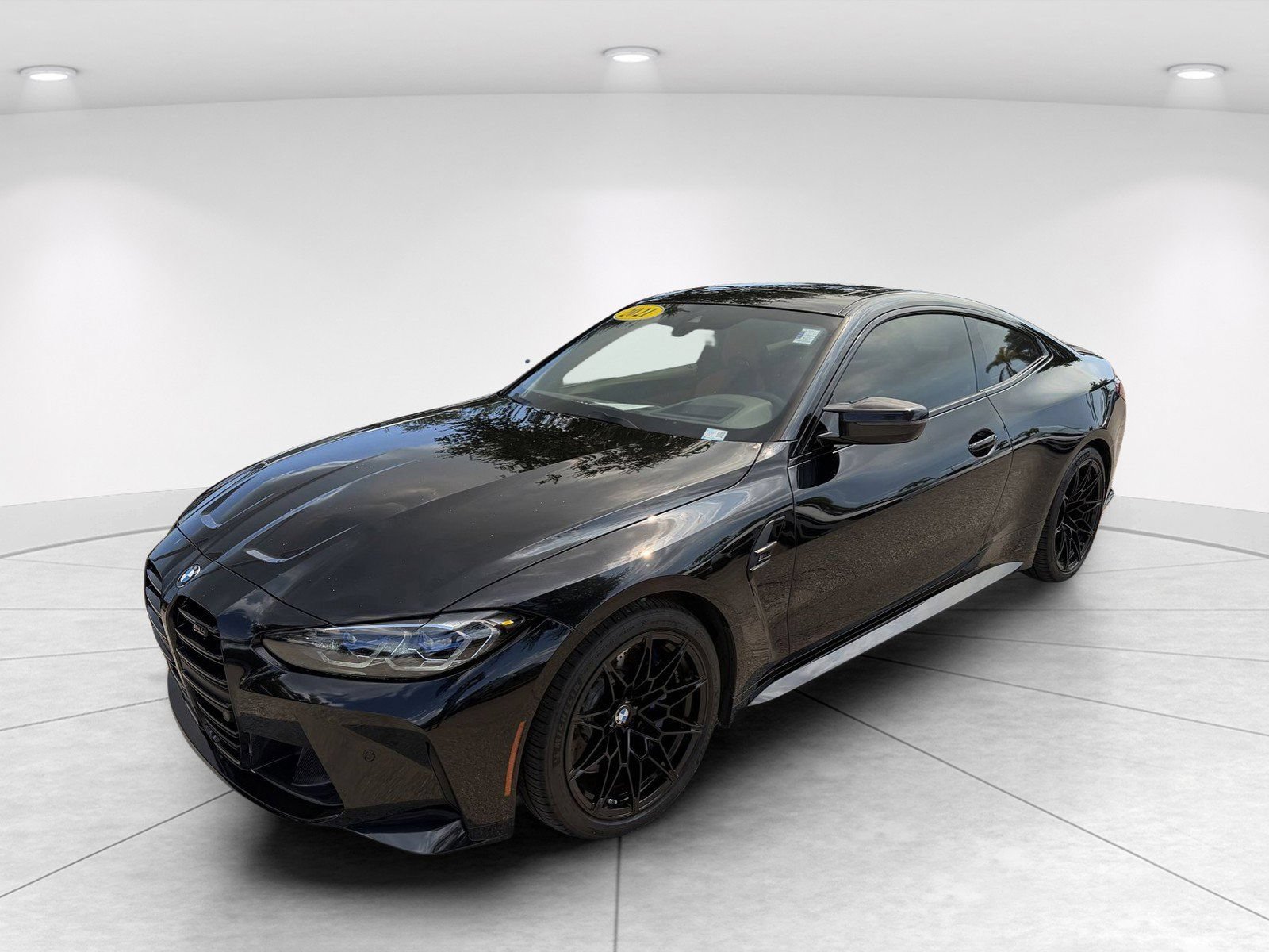 Used 2021 BMW M4 Competition w/ M Carbon Exterior Package RWD image 8