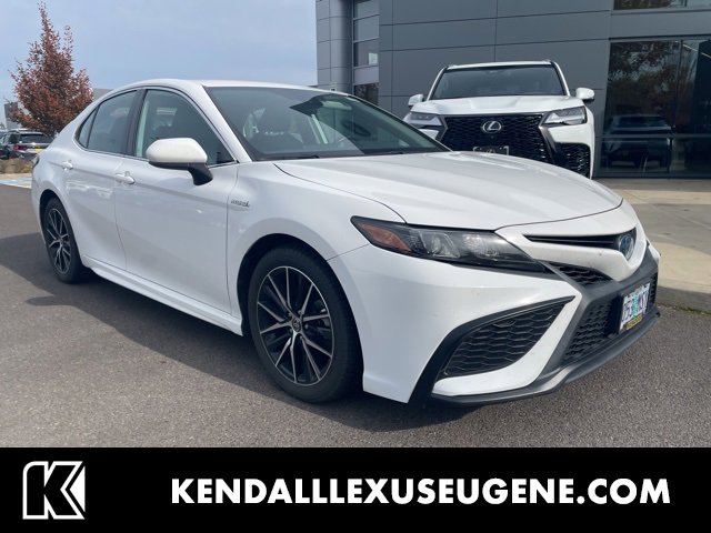 Used 2021 Toyota Camry SE