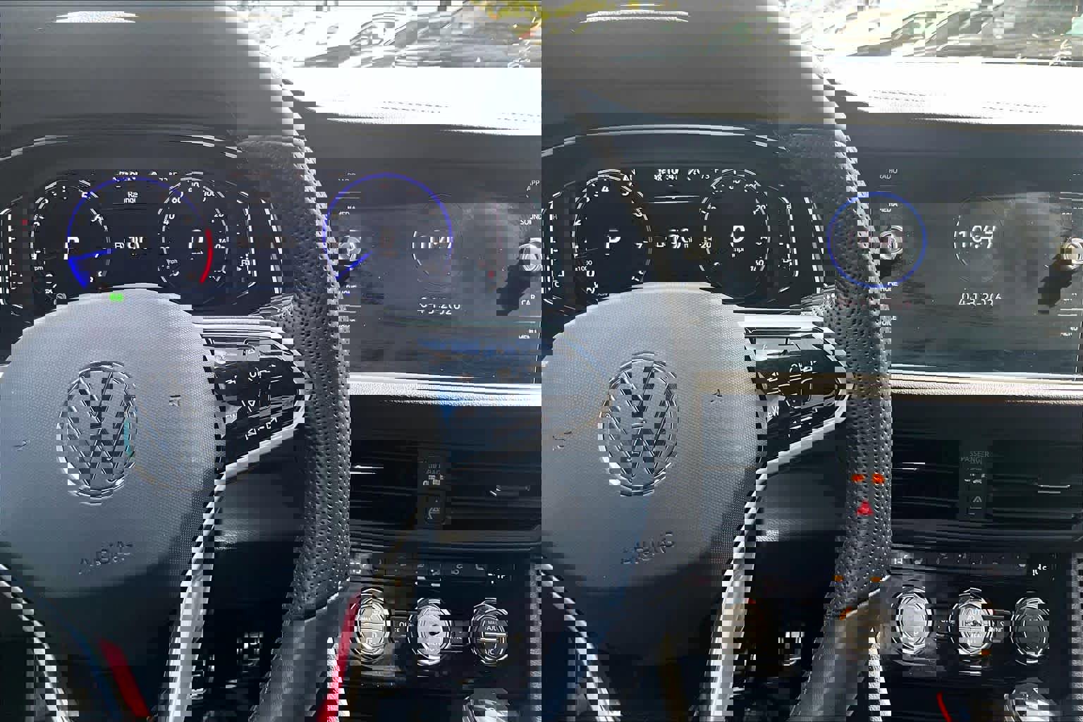 Certified 2023 Volkswagen Jetta GLI Autobahn image 25