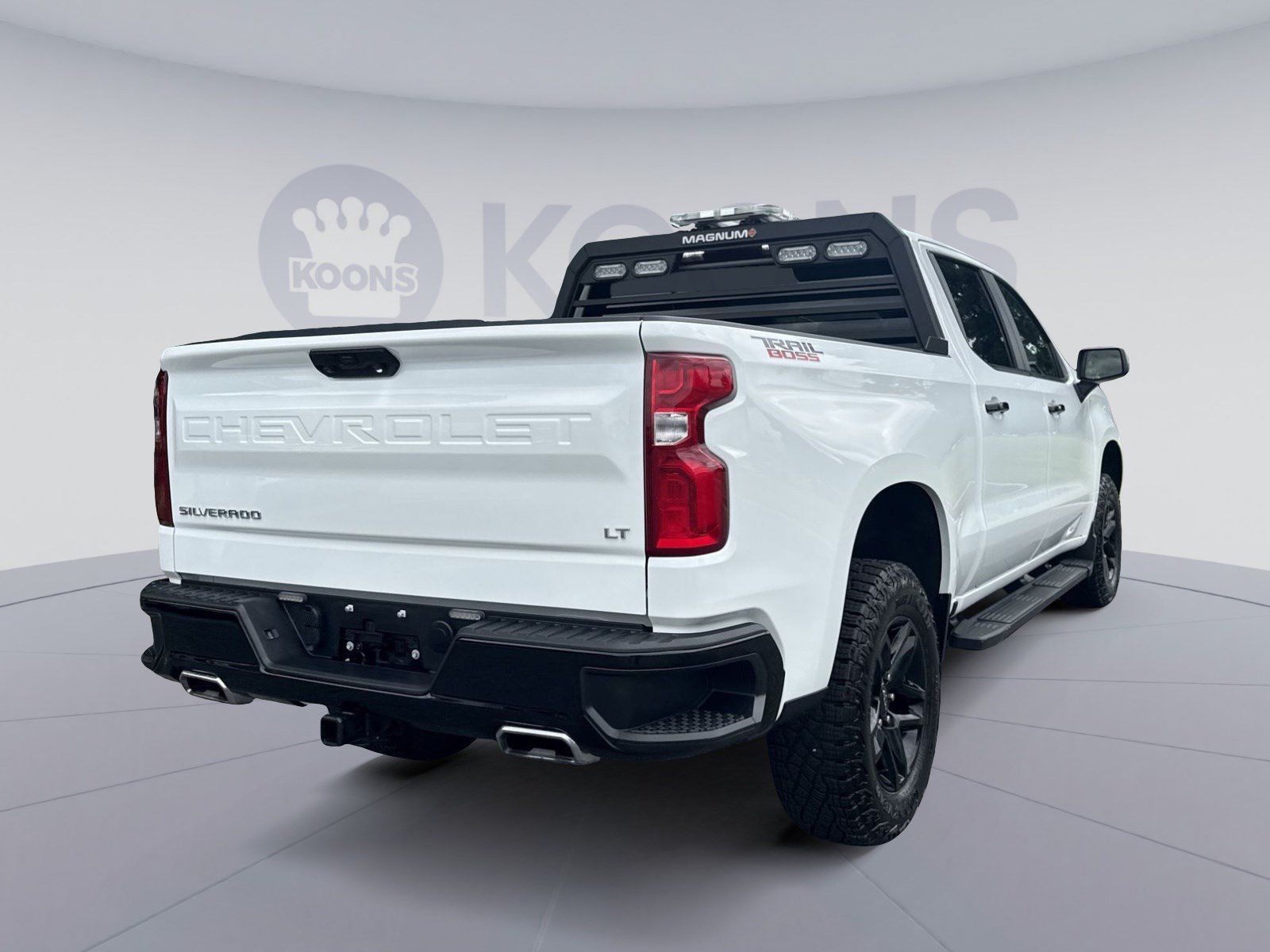 Used 2024 Chevrolet Silverado 1500 LT Trail Boss w/ Protection Package AWD/4WD image 7