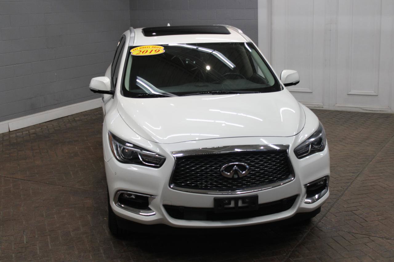 Used 2019 INFINITI QX60 Luxe w/ Essential Package AWD/4WD image 28