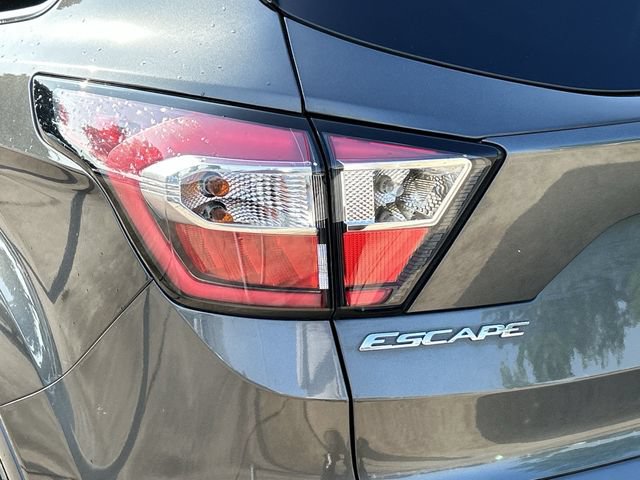 Used 2017 Ford Escape Titanium w/ Equipment Group 301A FWD image 7