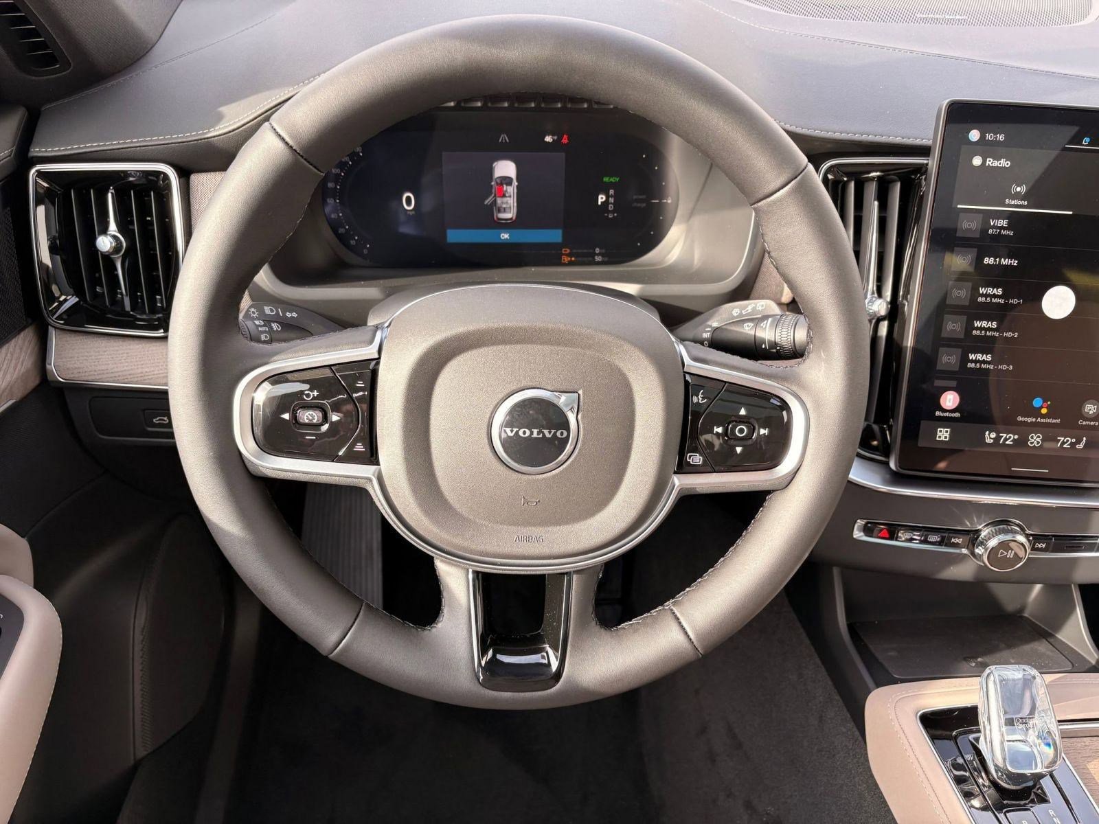 New 2026 Volvo XC90 T8 Plus w/ Protection Package Premier image 17