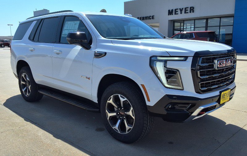 New 2026 GMC Yukon AT4 AWD/4WD image 2