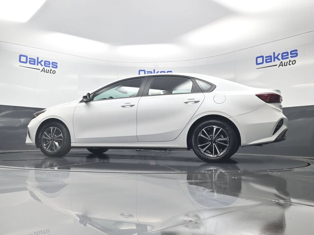 Certified 2024 Kia Forte LXS FWD image 37