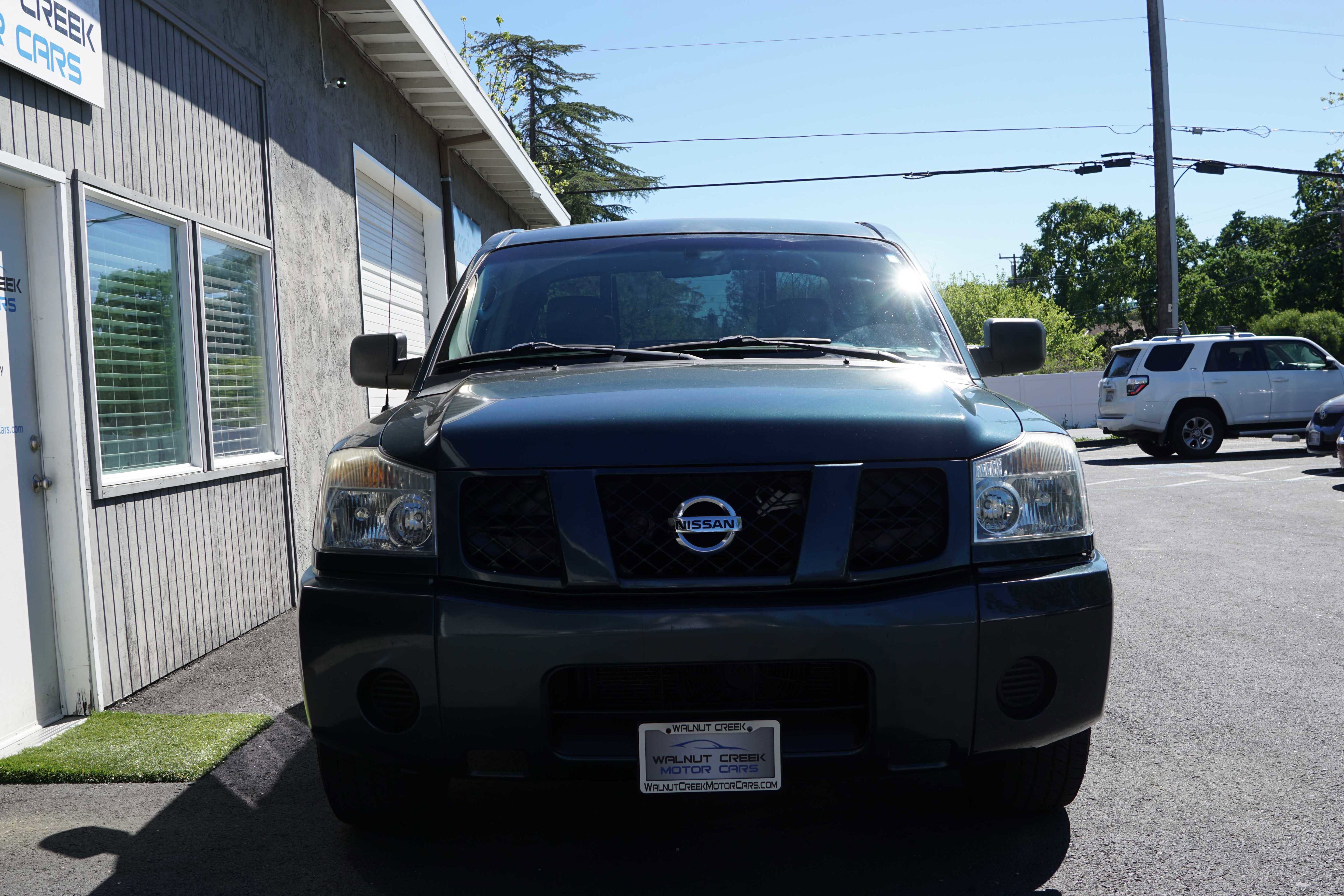 Used 2005 Nissan Titan XE image 6