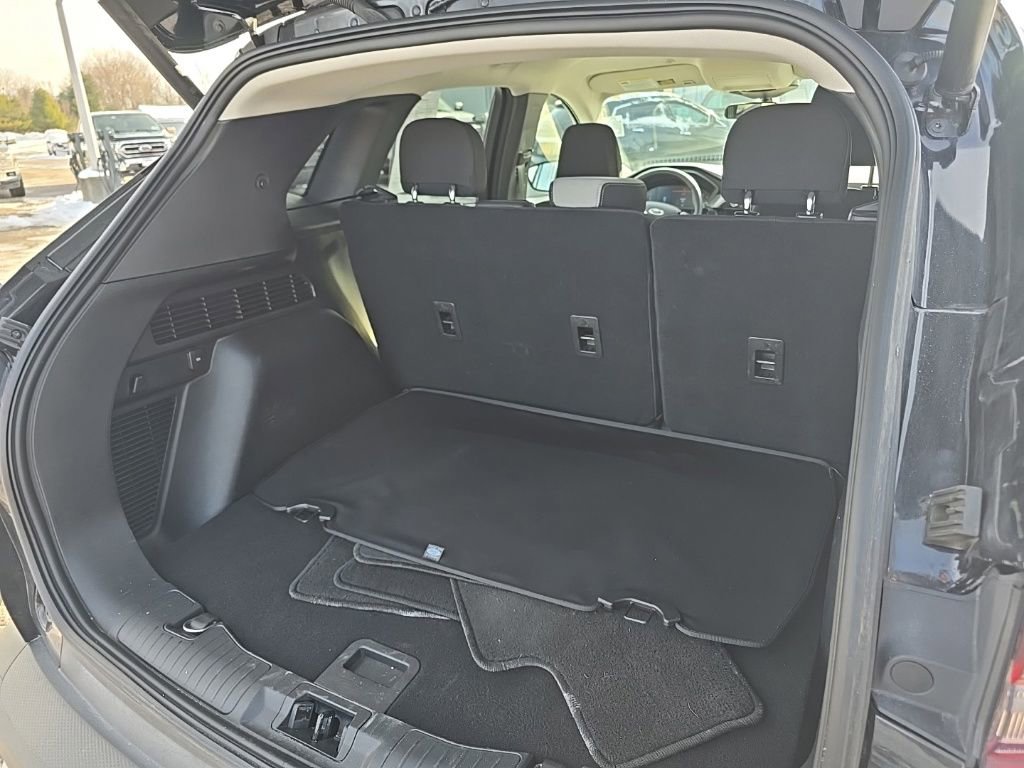 Used 2023 Ford Escape Active image 9