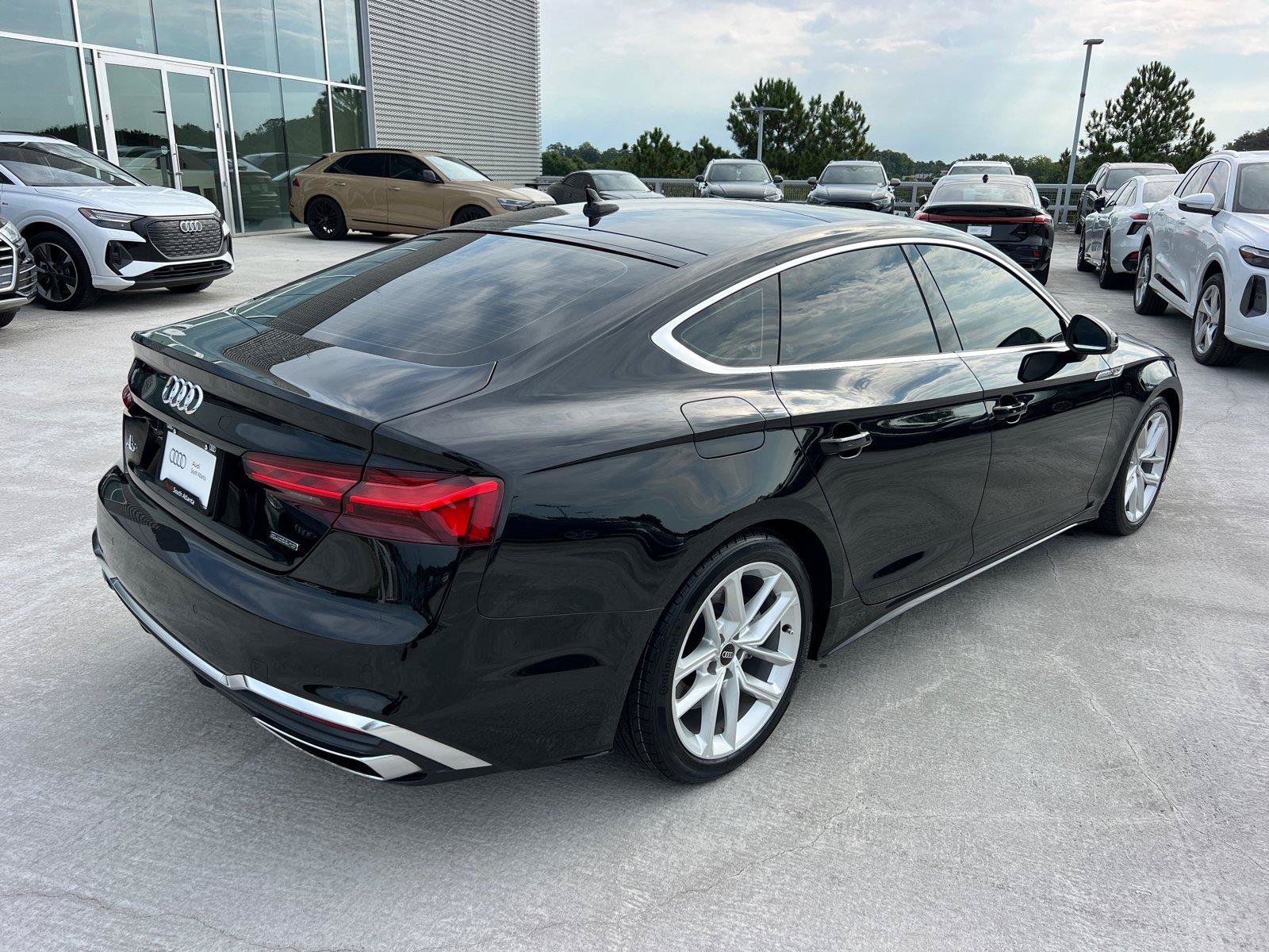 Used 2023 Audi A5 2.0T Premium Plus w/ Premium Plus AWD/4WD image 5