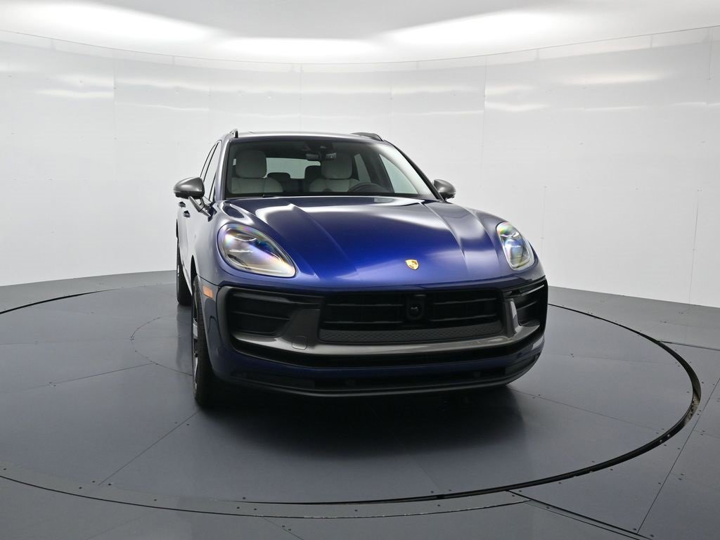 New 2025 Porsche Macan Turbo image 30