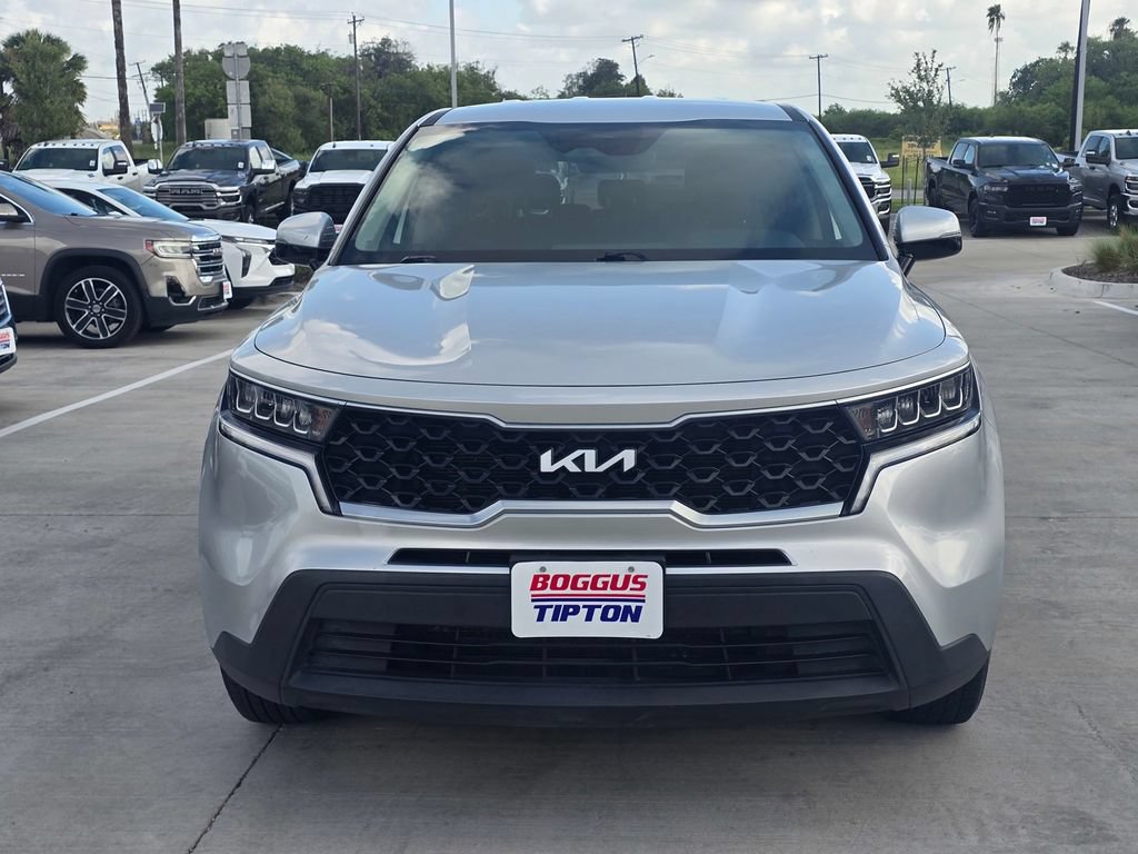 Used 2022 Kia Sorento LX FWD image 10