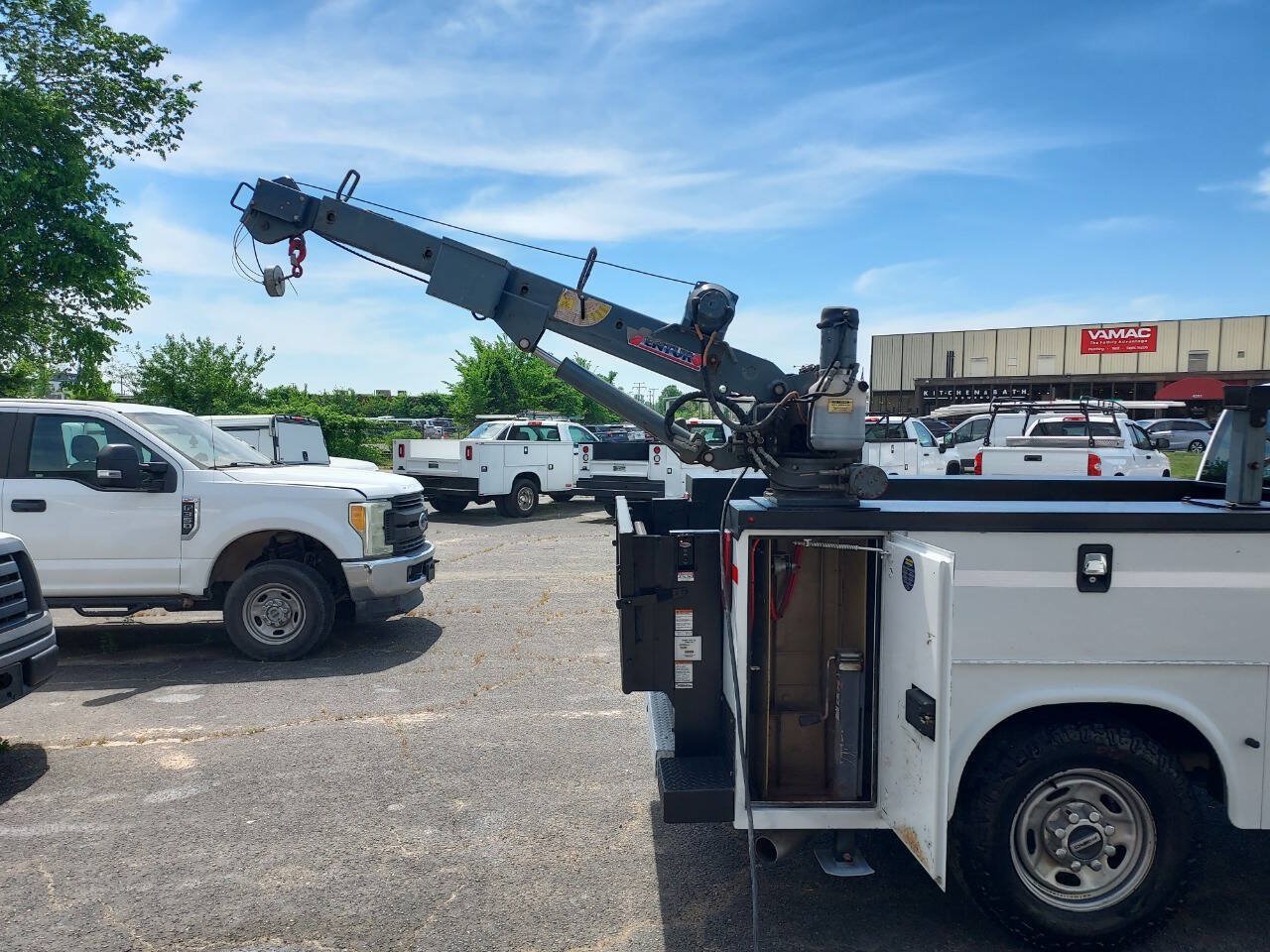 Used 2020 Ford F250 XL w/ Power Equipment Group RWD image 18