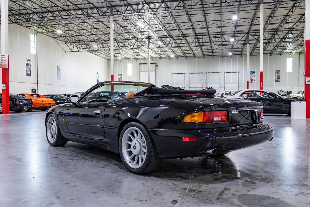 Used 1997 Aston Martin DB7 Volante RWD image 4