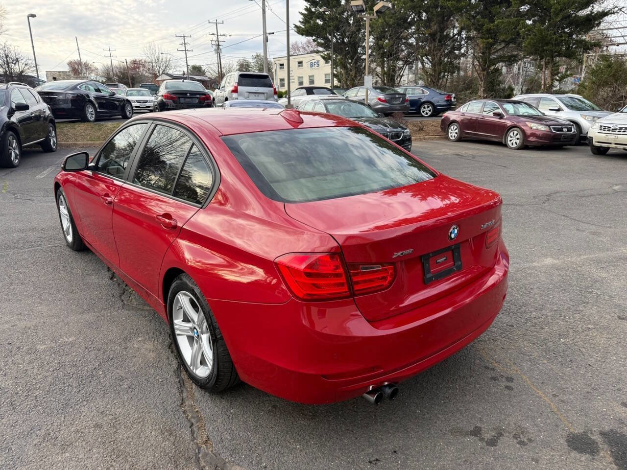 Used 2013 BMW 328i xDrive Sedan AWD/4WD image 5