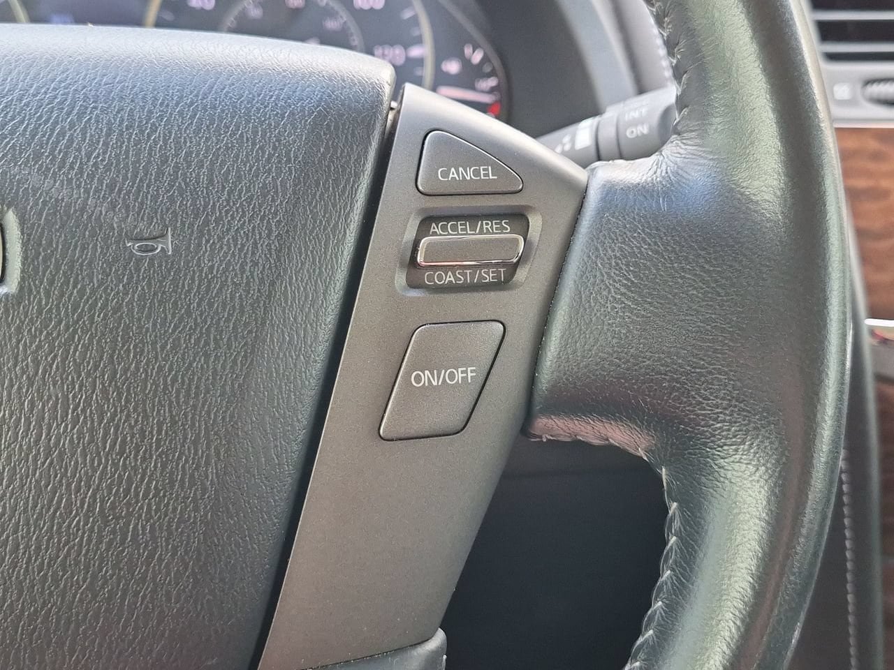 Used 2017 Nissan Armada SL RWD image 13