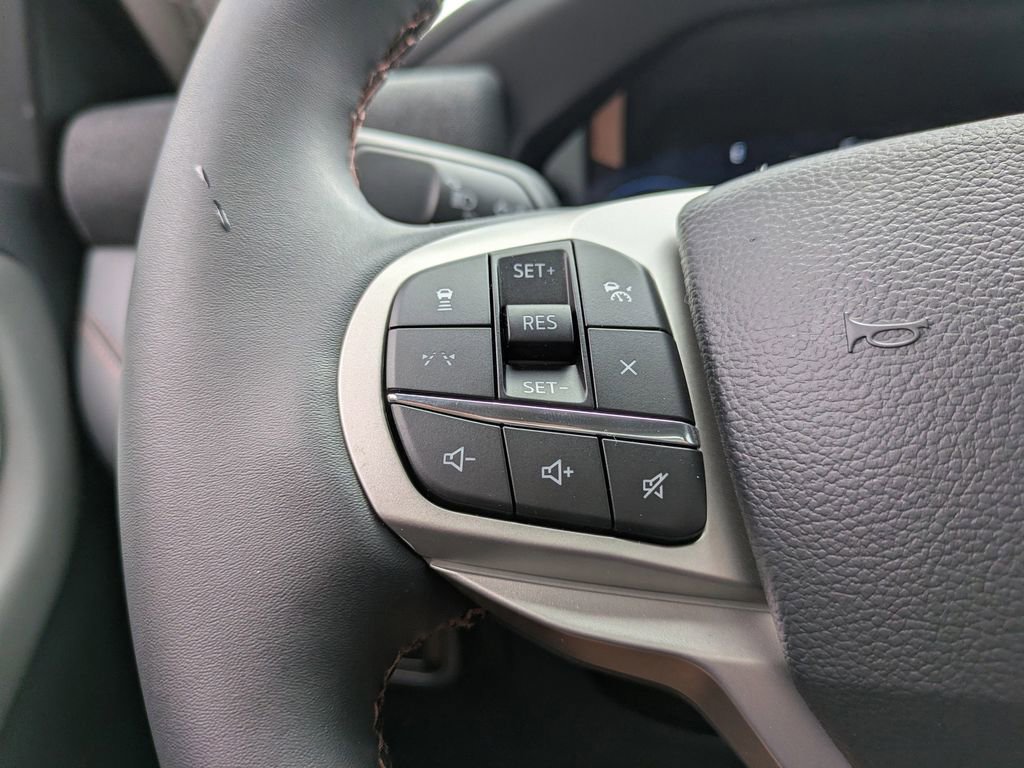 New 2026 Ford Explorer Active image 31