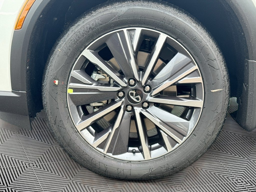 Used 2027 INFINITI QX60 Luxe w/ Cargo Package FWD image 35