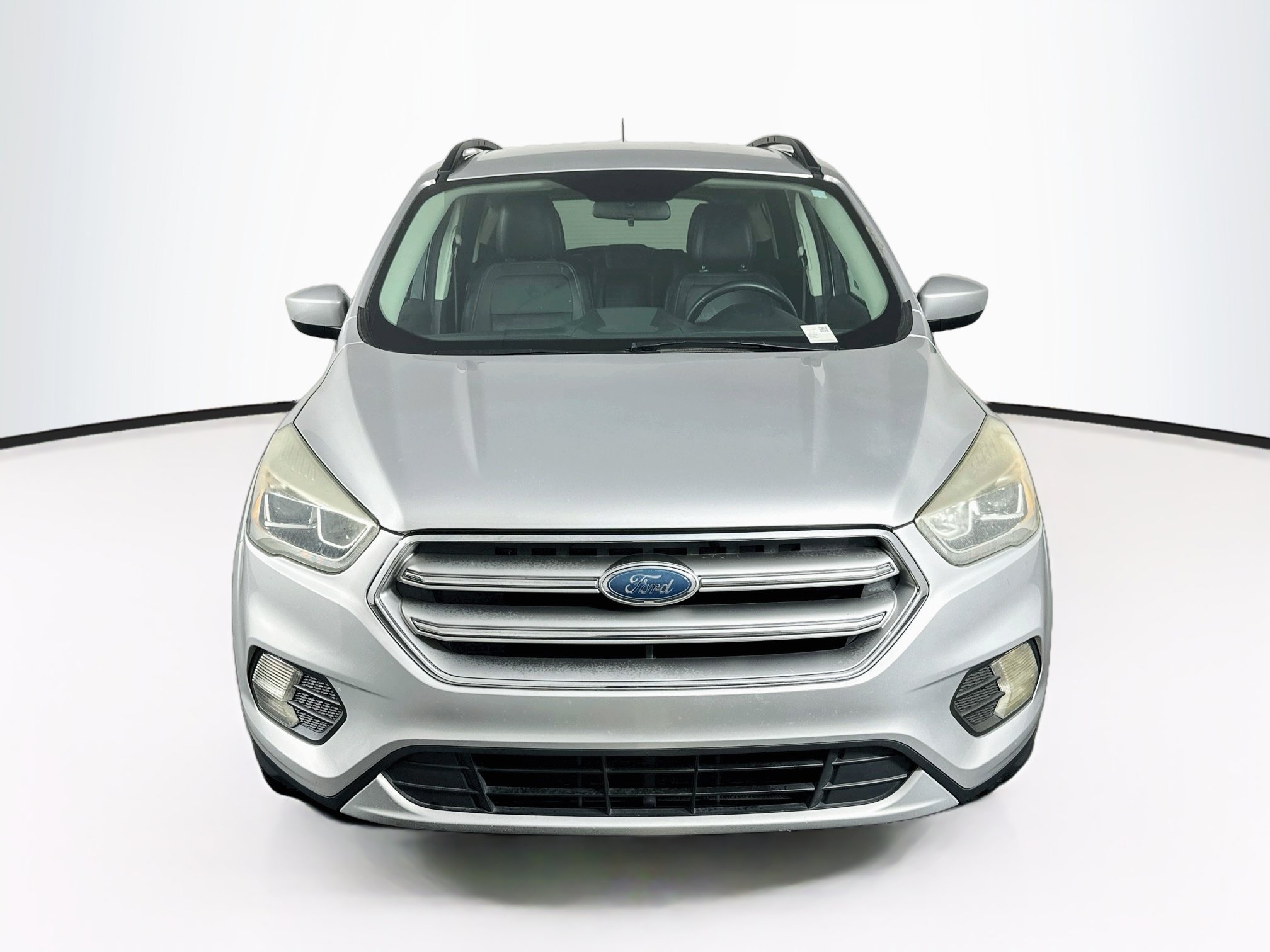Used 2017 Ford Escape SE w/ SE Leather Comfort Package FWD image 2