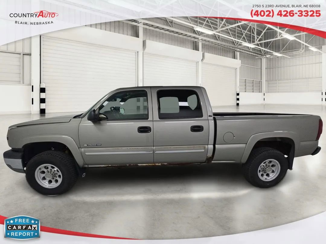 Used 2004 Chevrolet Silverado 2500 LT image 2