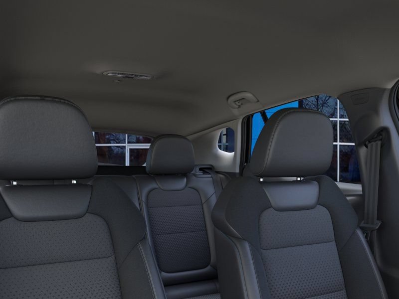 New 2026 Chevrolet Trax LT w/ LT Convenience Package FWD image 24