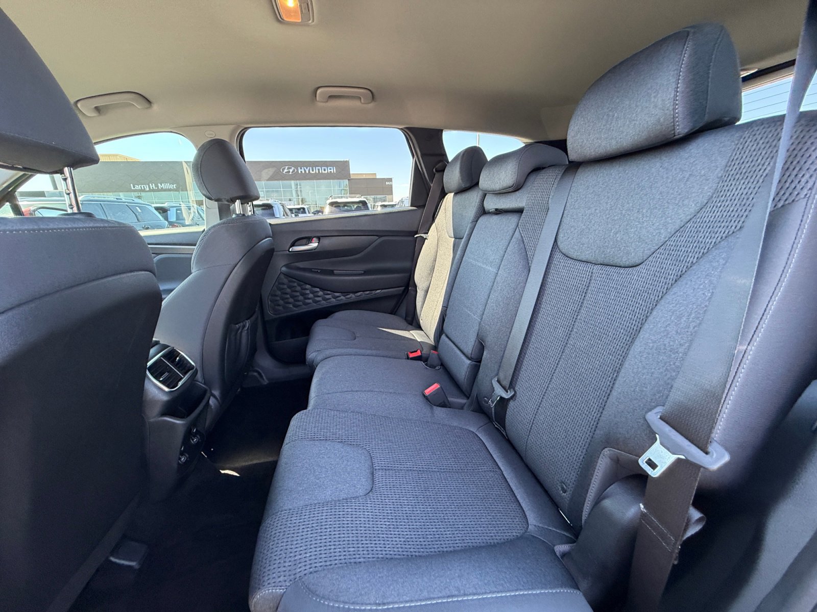 Used 2020 Hyundai Santa Fe SEL image 17