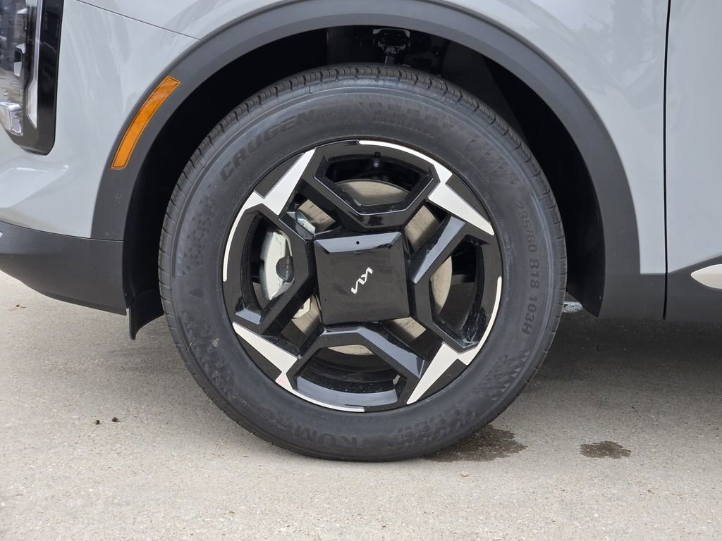 New 2026 Kia Sportage EX w/ EX Panorama Roof Package image 5