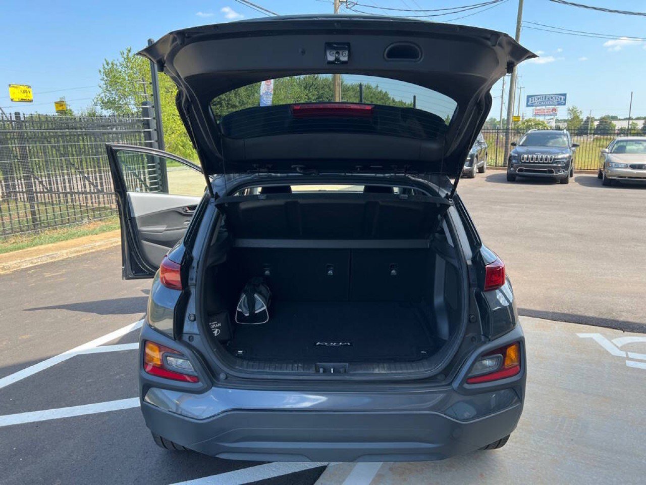 Used 2021 Hyundai Kona SEL Plus image 19