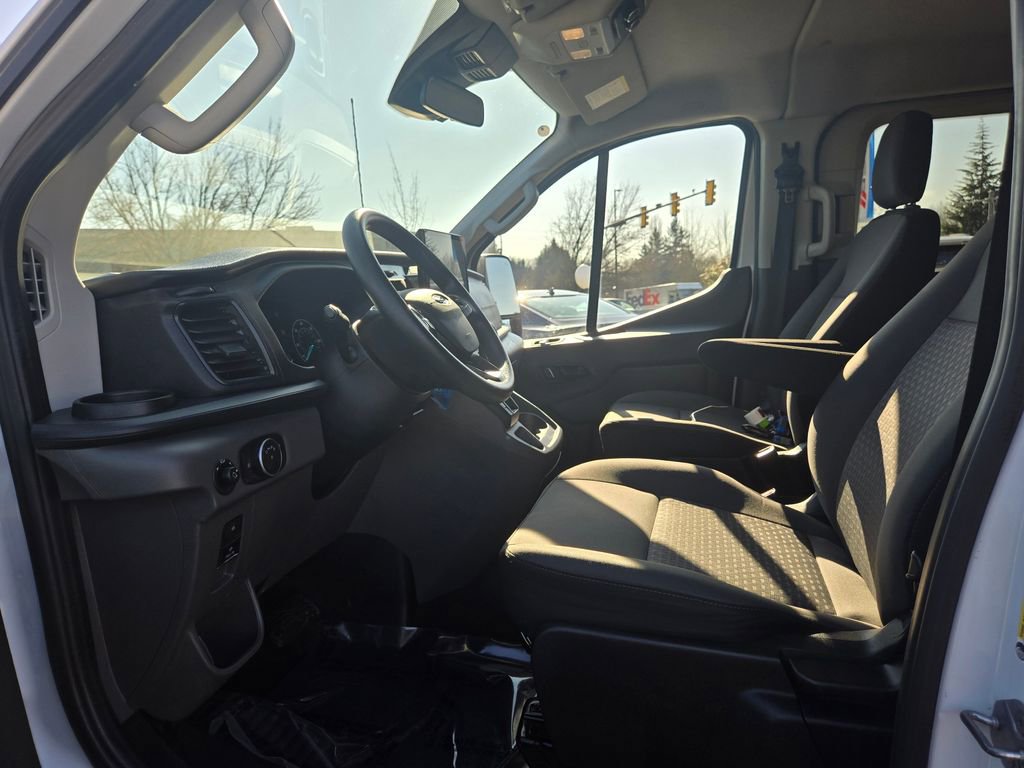Used 2024 Ford Transit 350 XLT image 12
