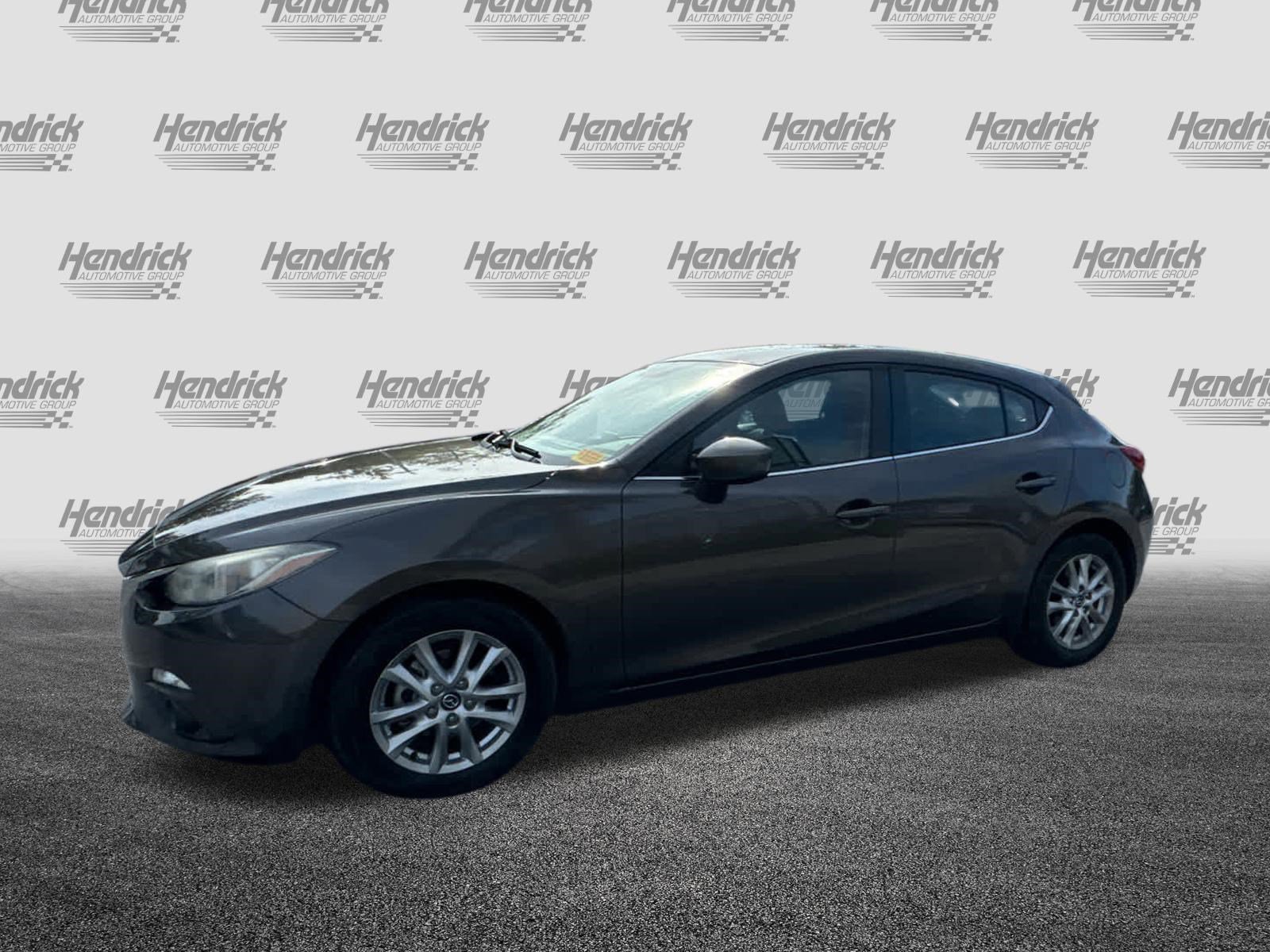 Used 2016 MAZDA MAZDA3 i Touring FWD image 9