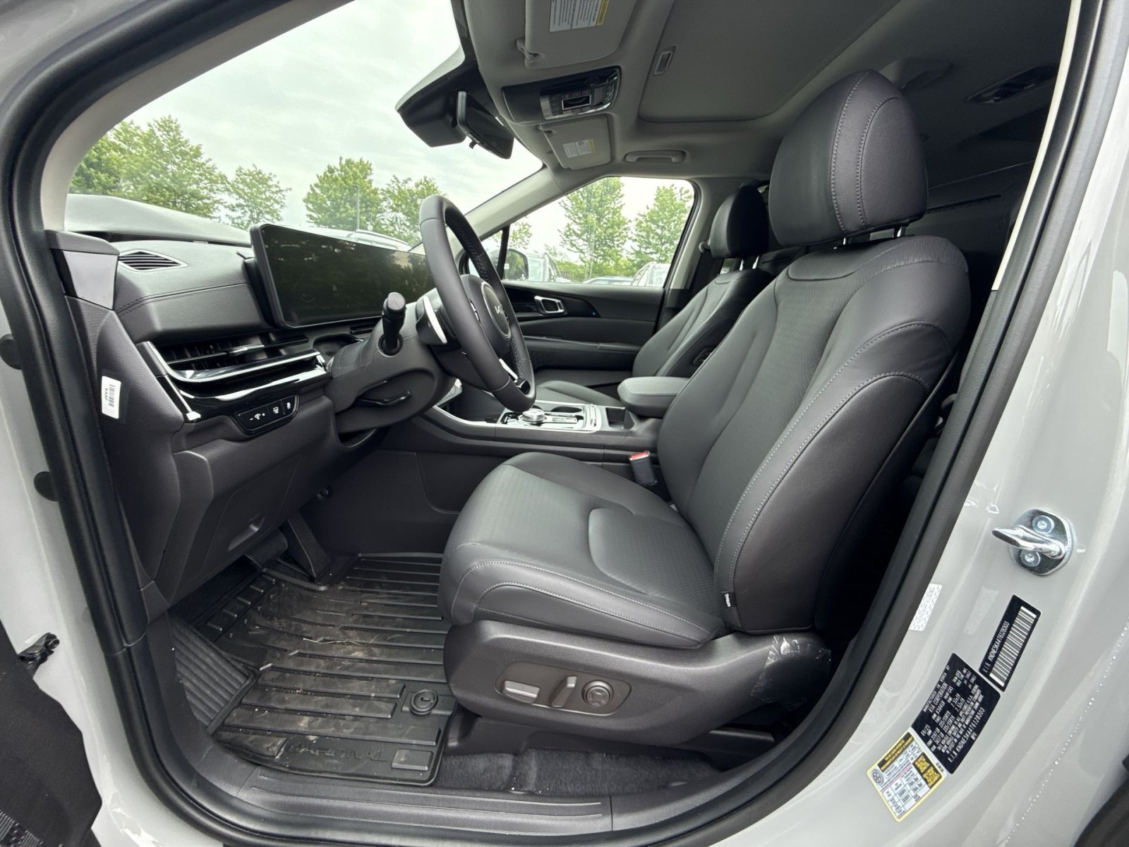 New 2026 Kia Carnival SX Prestige FWD image 18