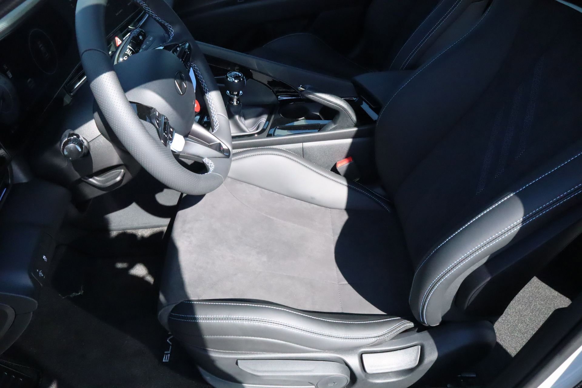 New 2025 Hyundai Elantra N image 17