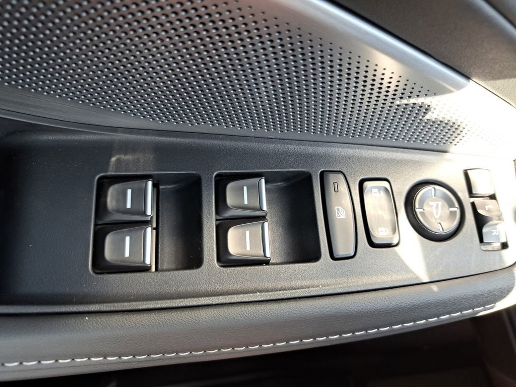 New 2026 Acura MDX w/ Technology Package image 16