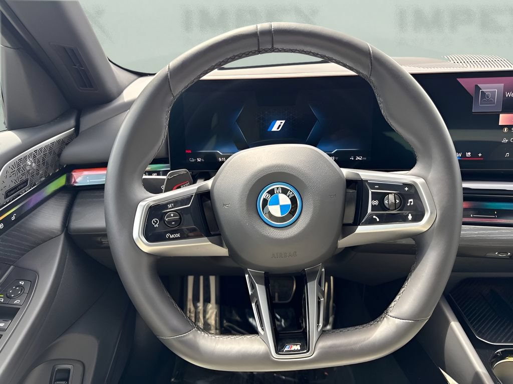 Used 2024 BMW i5 eDrive40i w/ M Sport Package RWD image 15