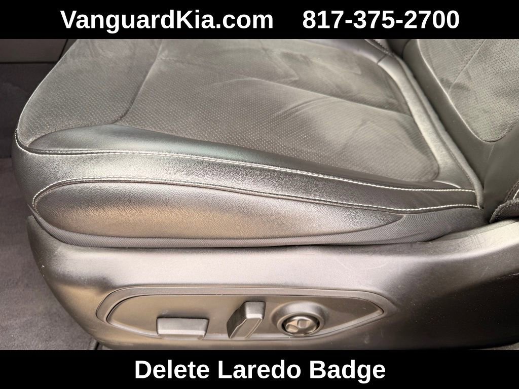 Used 2024 Jeep Grand Cherokee L Laredo AWD/4WD image 14