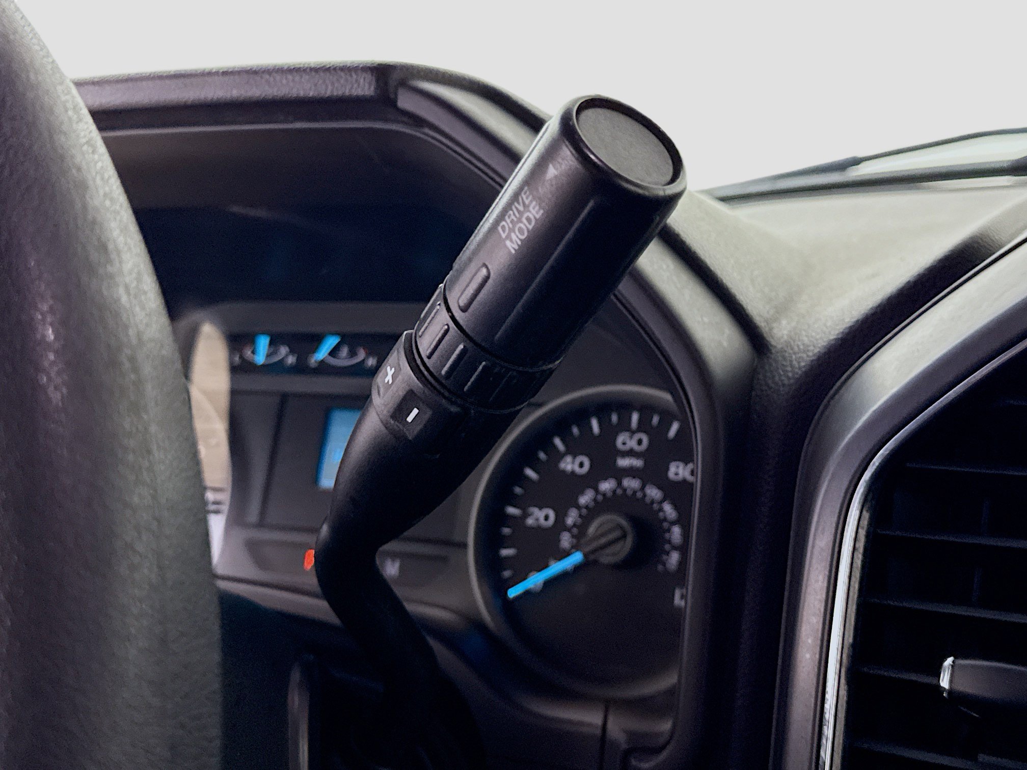 Used 2020 Ford F150 XLT image 16