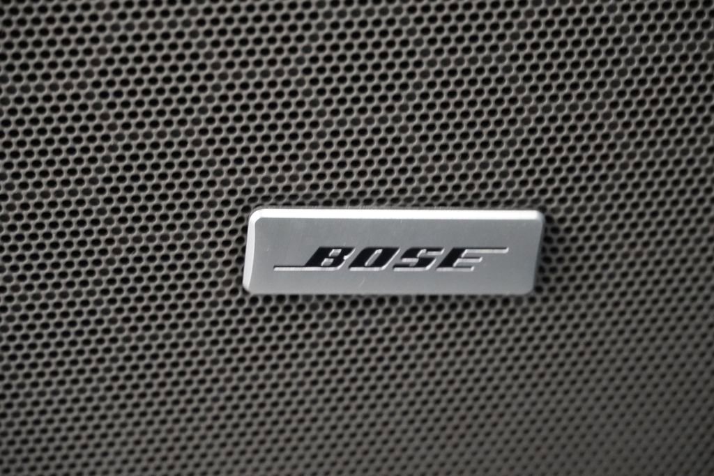 Used 2017 Cadillac XT5 Premium Luxury w/ Advanced Security Package AWD/4WD image 18