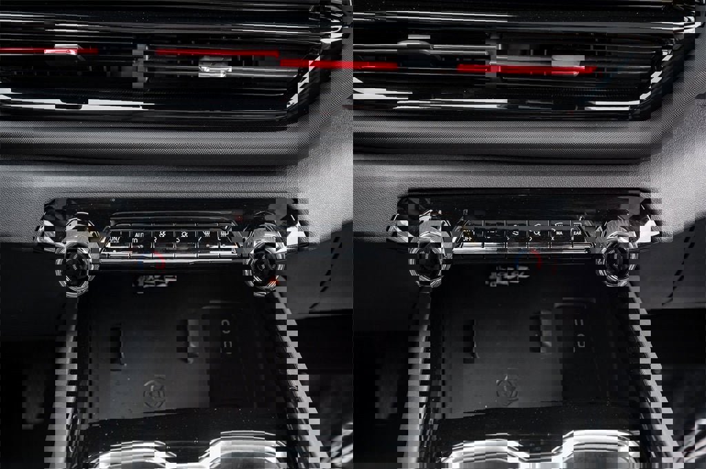 New 2024 Chevrolet Silverado EV RST image 44