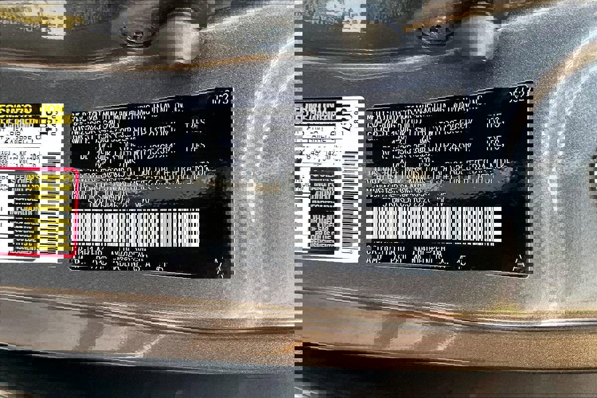 Used 2023 Toyota Sienna LE image 15