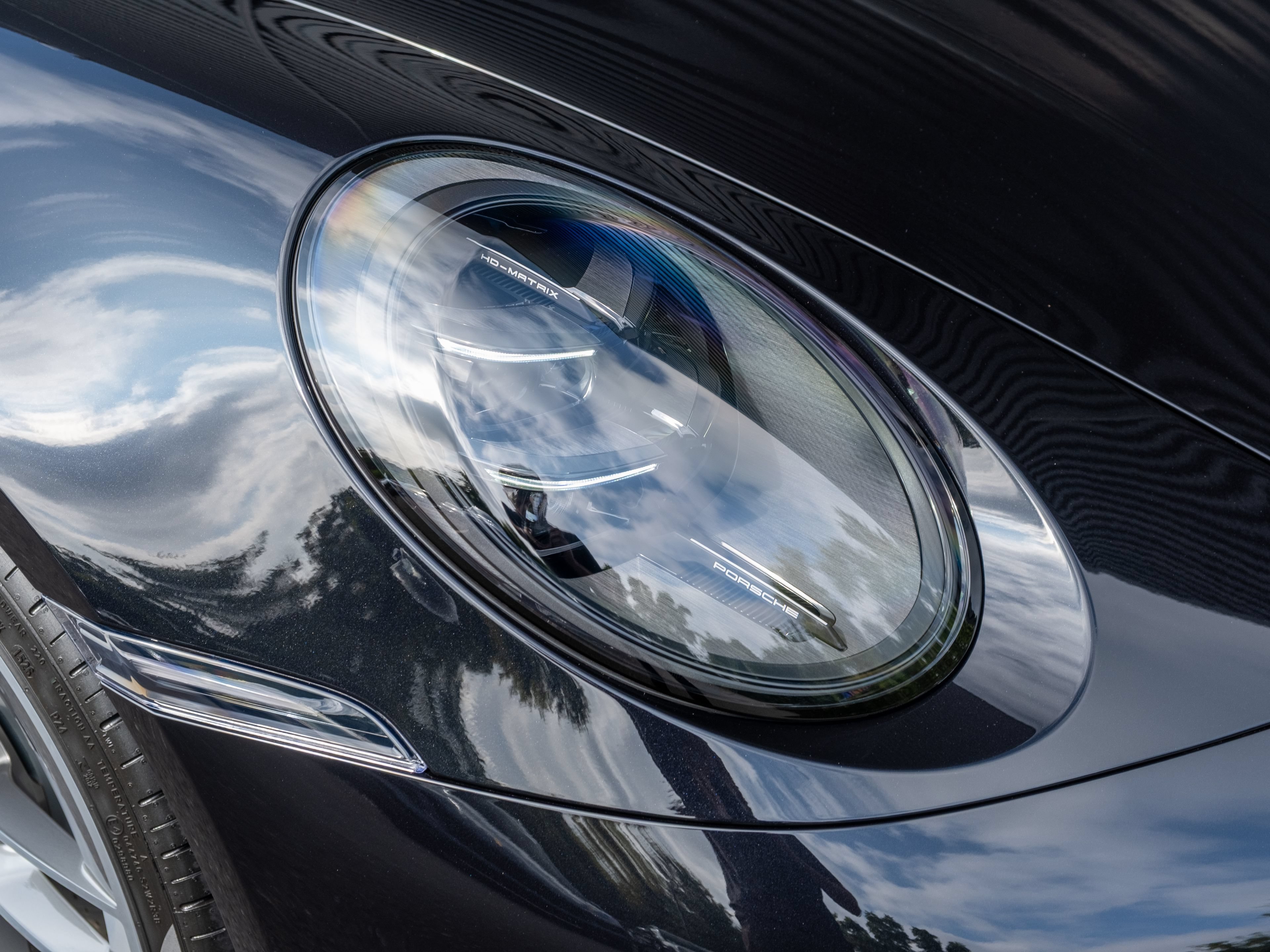 New 2026 Porsche 911 Carrera T RWD image 16