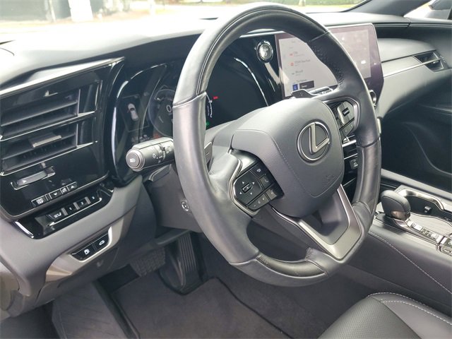 Used 2023 Lexus RX 350h image 18